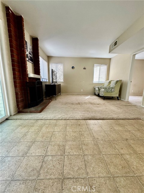 2705 E Melissa Street, West Covina CA: https://media.crmls.org/medias/023ccaf6-0f6e-44e1-b6a7-6eab854ee604.jpg