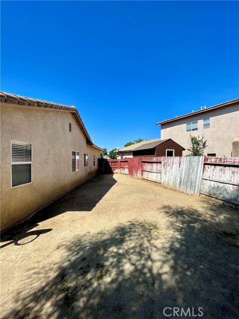 Detail Gallery Image 17 of 21 For 3827 Vicksburg Ct, Hemet,  CA 92545 - 3 Beds | 2 Baths