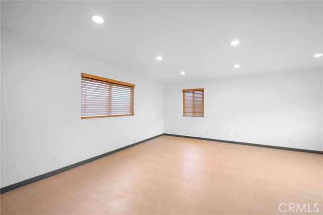 Detail Gallery Image 6 of 11 For 10377 Mcbroom St a,  Sunland,  CA 91040 - 0 Beds | 1 Baths