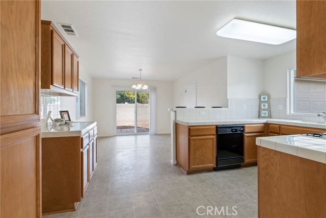 4347 Mathias, Merced CA: https://media.crmls.org/medias/023f6046-62e8-43c1-94e7-3723035c8a8e.jpg