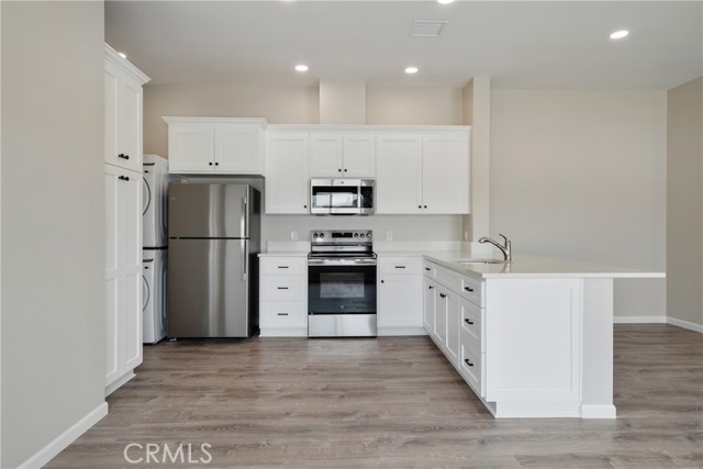 1734 E Ruddock Street, Covina CA: https://media.crmls.org/medias/023f74e7-94ca-4c68-b4c7-c8b7bc7034ae.jpg