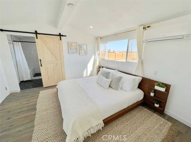 3191 Pearl Springs Avenue, 29 Palms CA: https://media.crmls.org/medias/023fe66a-b441-4e4b-9e9b-e29e374d13a7.jpg
