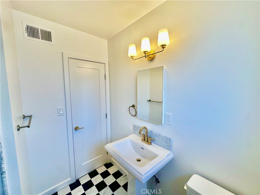 MLS #DW25253354 image #18