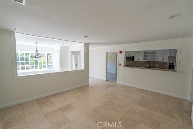 Detail Gallery Image 10 of 37 For 490 S Old Ranch Rd, Anaheim Hills,  CA 92808 - 5 Beds | 3 Baths
