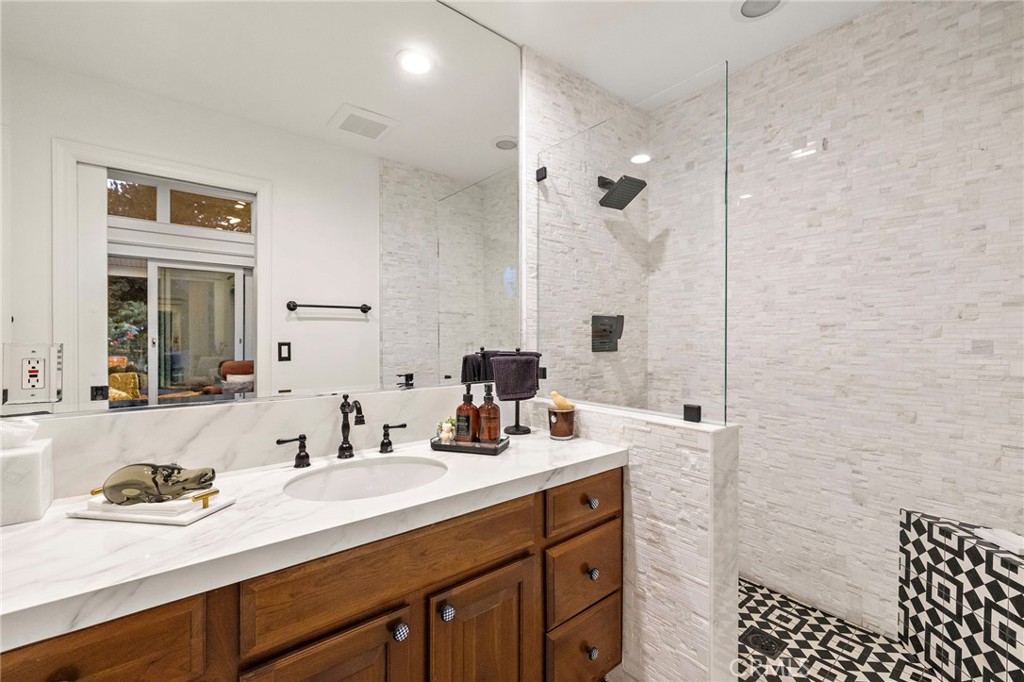 MLS #OC26167848 image #47