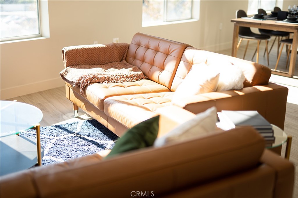 https://media.crmls.org/medias/0240ab02-a954-4f3b-b9df-ac01f6bdeb55.jpg?preset=X-Large