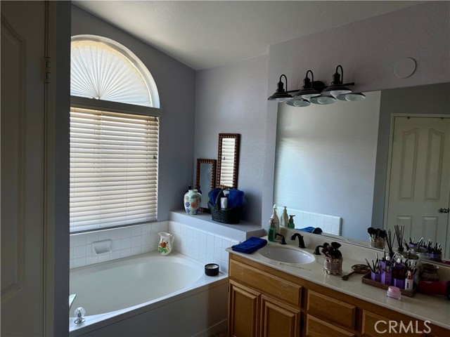 Detail Gallery Image 18 of 20 For 12225 San Dimas St, Victorville,  CA 92392 - 4 Beds | 3 Baths