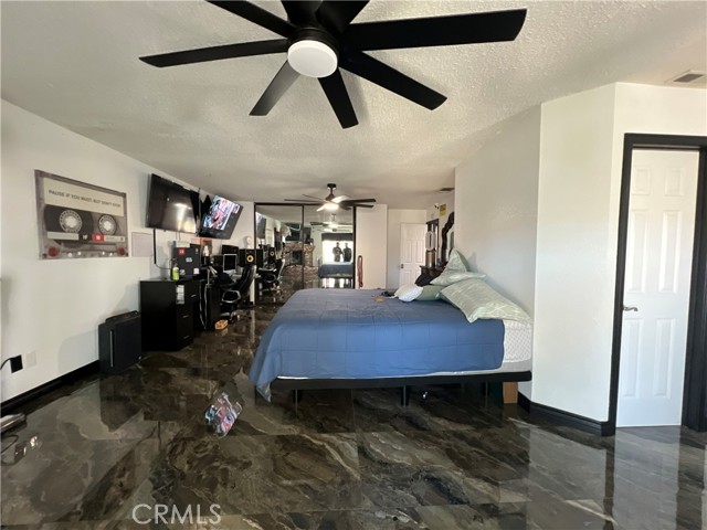 Detail Gallery Image 32 of 59 For 15245 Apache Rd, Apple Valley,  CA 92307 - 3 Beds | 2 Baths