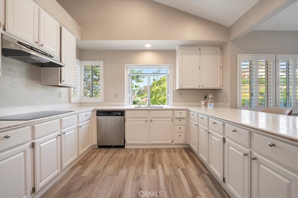 02412E88 5055 47D7 B31E Bd11F31F076F 81 Via Larga Vista, Bonsall, Ca 92003 &Lt;Span Style='BackgroundColor:transparent;Padding:0Px;'&Gt; &Lt;Small&Gt; &Lt;I&Gt; &Lt;/I&Gt; &Lt;/Small&Gt;&Lt;/Span&Gt;