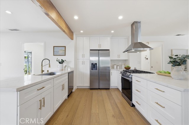 2720 Spreckels Lane, Redondo Beach, California 90278, 3 Bedrooms Bedrooms, ,1 BathroomBathrooms,Residential,For Sale,Spreckels,SB26087199