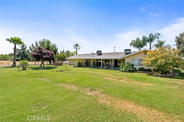 Detail Gallery Image 31 of 41 For 3298 N Zediker Ave, Sanger,  CA 93657 - 3 Beds | 2 Baths
