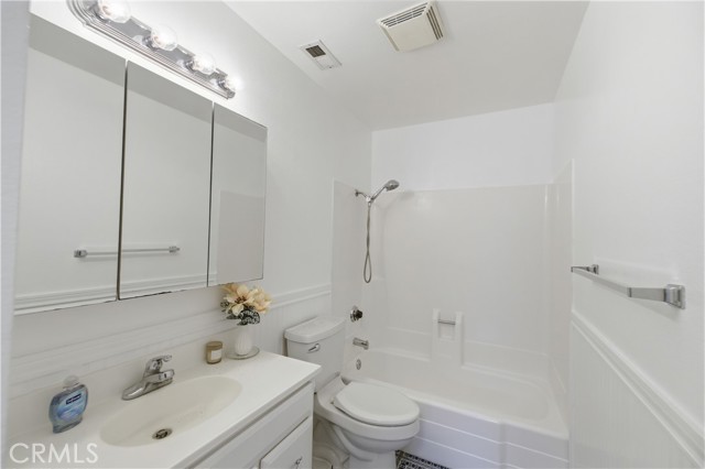 Detail Gallery Image 18 of 33 For 7035 Batavia Way, Riverside,  CA 92586 - 4 Beds | 2 Baths