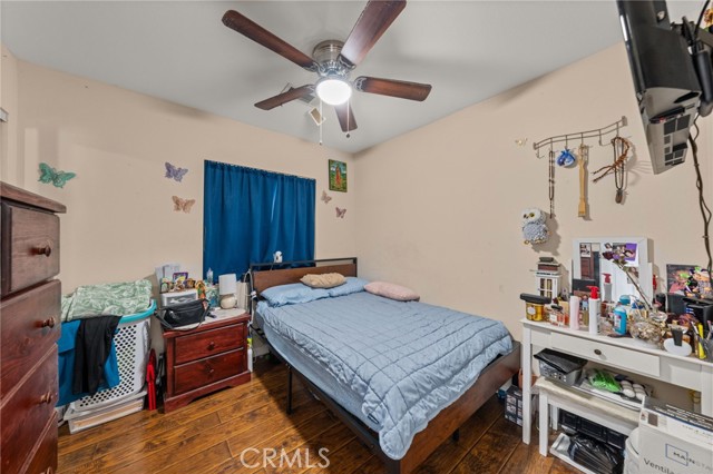 764 W Olive Street, San Bernardino CA: https://media.crmls.org/medias/02426a71-61dc-4607-80dd-393f718eb408.jpg
