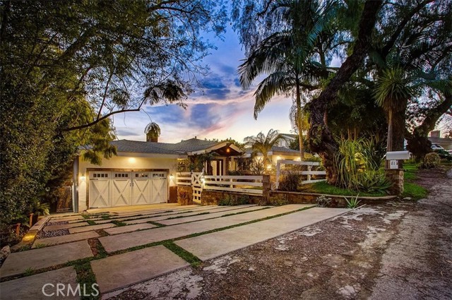 81 Dapplegray Lane, Rolling Hills Estates, California 90274, 4 Bedrooms Bedrooms, ,Residential,Sold,Dapplegray,PW22257890