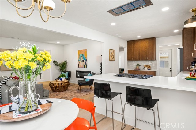 Image 22 of 69 For 1949 Chatwin Avenue