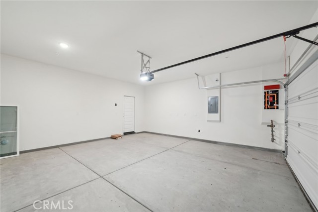 2132 Bergamot Street, Redlands CA: https://media.crmls.org/medias/0243ae89-d996-43da-90d4-30b251d56b15.jpg