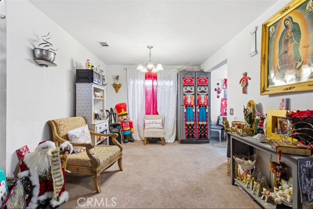 Detail Gallery Image 8 of 52 For 10729 Alton Ct, Adelanto,  CA 92301 - 4 Beds | 3 Baths