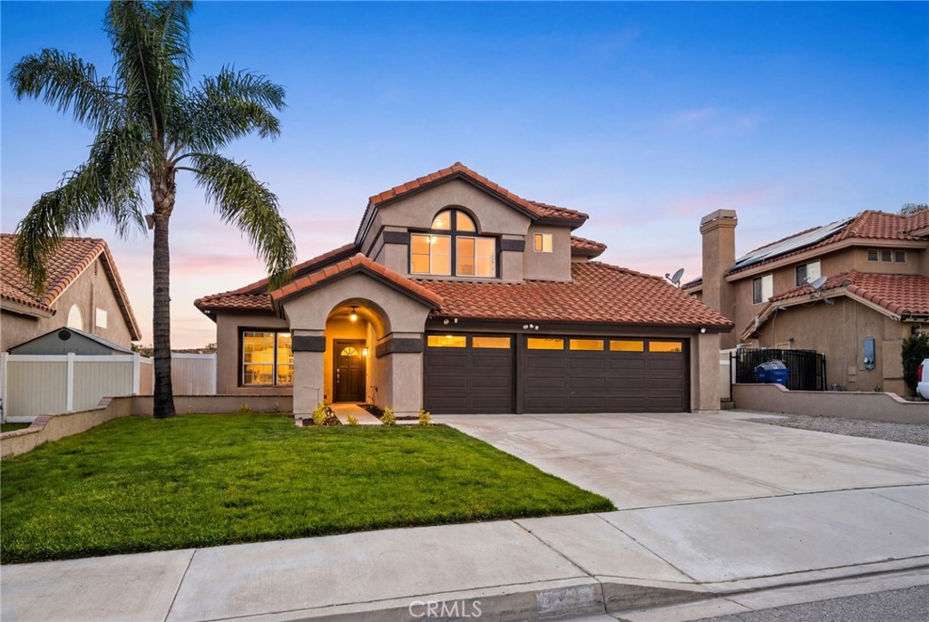 7450 Red Clover Way
