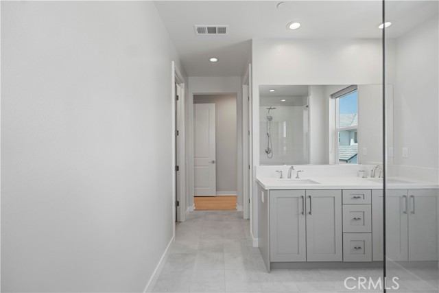 Detail Gallery Image 37 of 41 For 130 Parkland Aly, Lake Forest,  CA 92630 - 5 Beds | 4 Baths