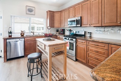 Detail Gallery Image 9 of 28 For 29 Wimbledon Ct, Dana Point,  CA 92629 - 2 Beds | 2 Baths