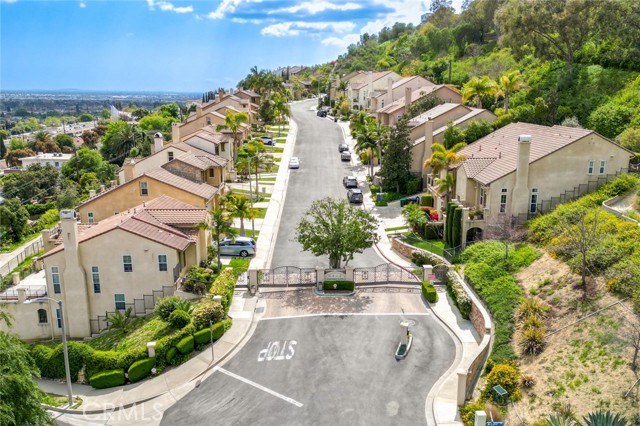 928 Kingsford Street, Monterey Park CA: https://media.crmls.org/medias/024591b6-35f7-48e0-b870-eaf5a749c774.jpg