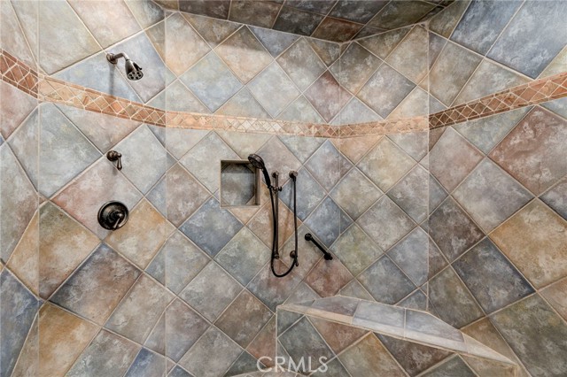 43991 John Warner Road, Temecula CA: https://media.crmls.org/medias/0246fef6-197c-4837-b1d7-5f4a96d503ac.jpg