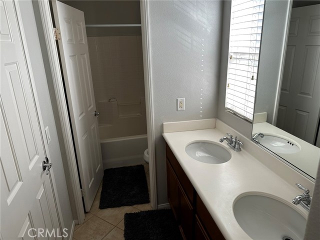 Detail Gallery Image 14 of 17 For 28319 Triese St, Murrieta,  CA 92563 - 3 Beds | 2/1 Baths