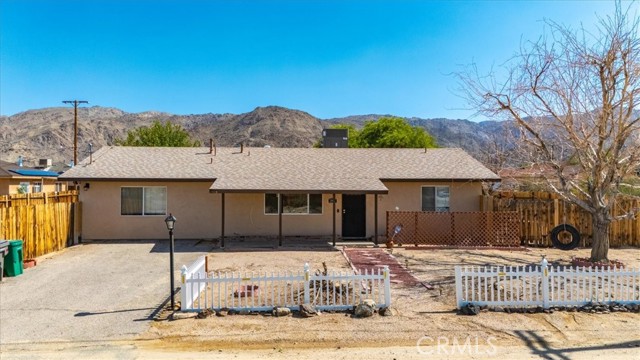 Detail Gallery Image 1 of 49 For 72065 Cactus Dr, Twentynine Palms,  CA 92277 - 3 Beds | 2 Baths