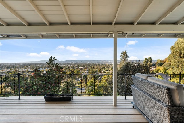 Detail Gallery Image 26 of 62 For 10705 Cranks Rd, Culver City,  CA 90230 - 3 Beds | 2 Baths