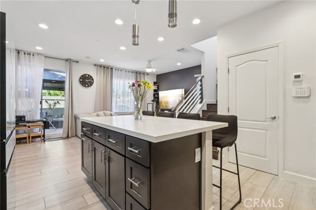 Detail Gallery Image 9 of 21 For 3827 Grant St #49,  Corona,  CA 92879 - 3 Beds | 2/1 Baths