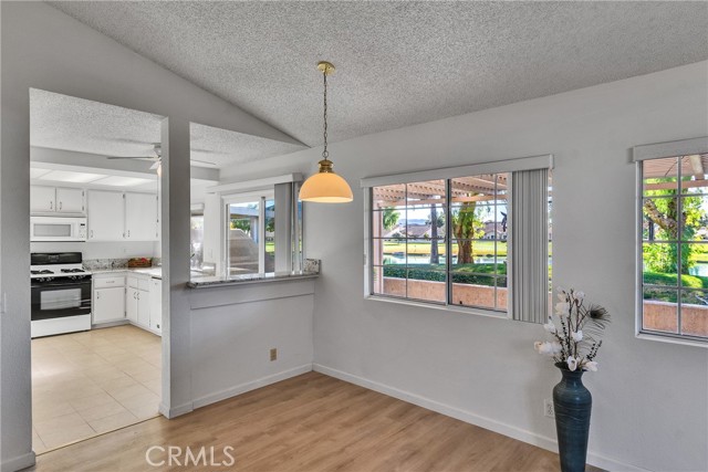 Detail Gallery Image 12 of 36 For 631 La Costa, Banning,  CA 92220 - 2 Beds | 2 Baths