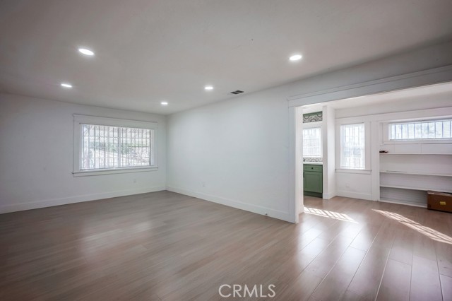 Detail Gallery Image 12 of 27 For 1767 N E, San Bernardino,  CA 92405 - 3 Beds | 1 Baths