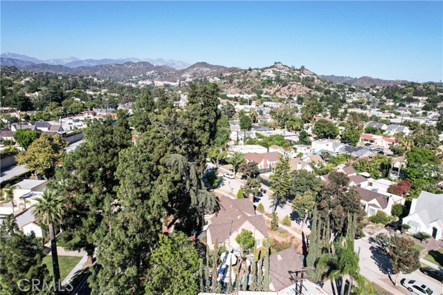 920 Coronado Drive, Glendale CA: https://media.crmls.org/medias/0248fc5e-0a2d-4e83-970c-87717021aa33.jpg