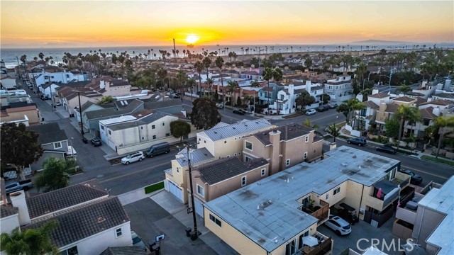 Detail Gallery Image 65 of 66 For 402 22nd St, Huntington Beach,  CA 92648 - 3 Beds | 3/1 Baths