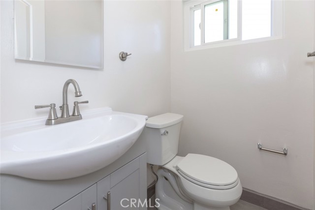 7143 Bellaire Avenue, North Hollywood CA: https://media.crmls.org/medias/024a31b1-5082-429e-91c8-30382e922fec.jpg