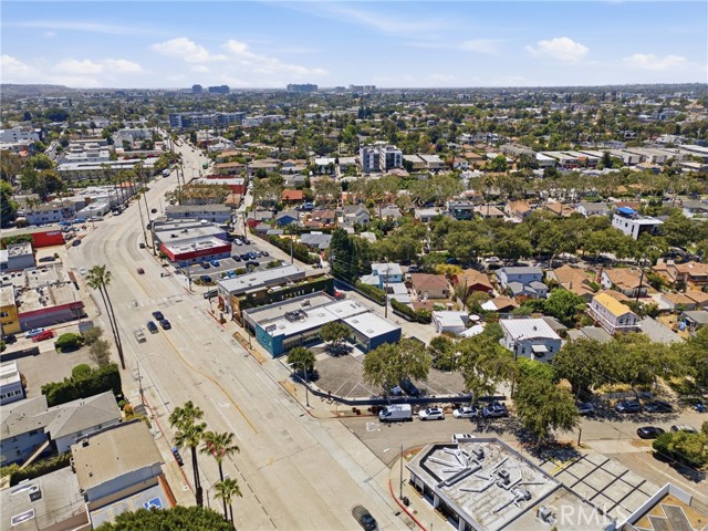  Commercial for Sale in Los Angeles, California
