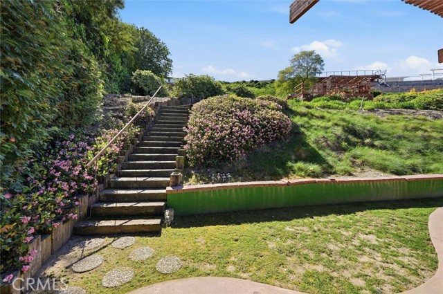 Detail Gallery Image 36 of 39 For 27025 Silver Moon Ln, Rancho Palos Verdes,  CA 90275 - 4 Beds | 3 Baths