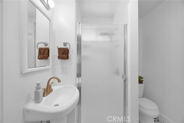 Detail Gallery Image 26 of 65 For 7612 7614 Pickering Ave, Whittier,  CA 90602 - 6 Beds | 4 Baths