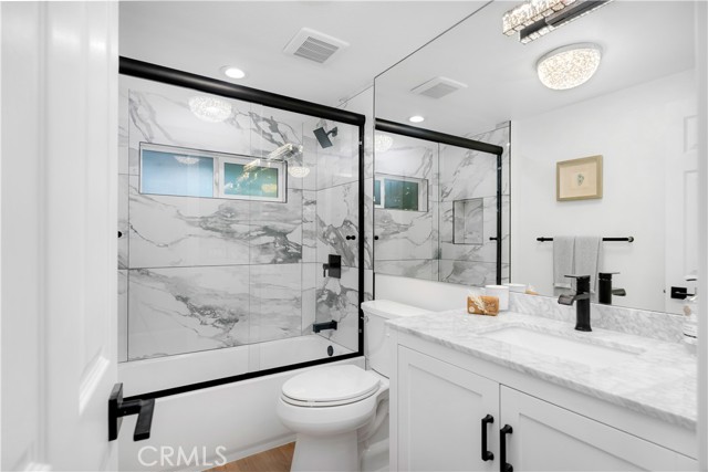 Detail Gallery Image 22 of 39 For 1061 Colby Cir, Thousand Oaks,  CA 91362 - 4 Beds | 3 Baths
