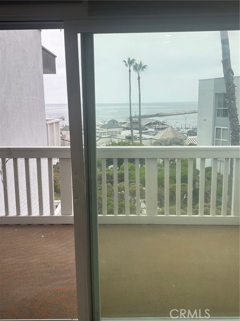 620 The Village, Redondo Beach CA: https://media.crmls.org/medias/024d0d3c-966d-464c-a50e-c0a9c424330f.jpg