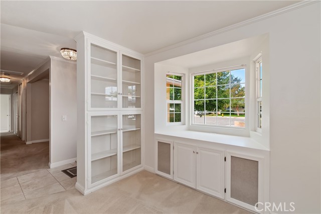 1315 Stillman, Redlands CA: https://media.crmls.org/medias/024df10f-0a44-4ad8-90f1-dfd175fbcdca.jpg