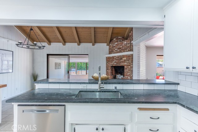 Detail Gallery Image 26 of 47 For 6563 Bianca, Van Nuys,  CA 91406 - 3 Beds | 2 Baths