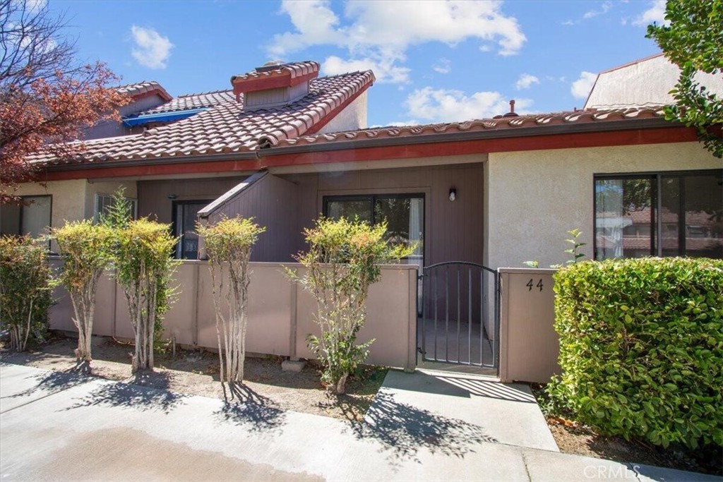 43334 32nd Street W #44