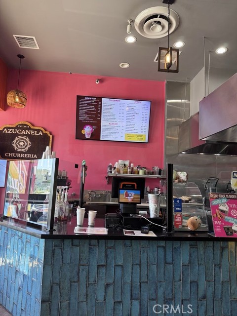  Commercial for Sale in Hawthorne, California