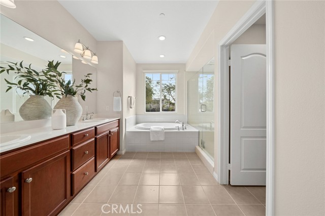 Detail Gallery Image 30 of 75 For 101 Newington, Irvine,  CA 92618 - 4 Beds | 3/1 Baths