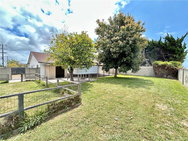 Detail Gallery Image 22 of 23 For 16501 Rhone Ln, Huntington Beach,  CA 92647 - 4 Beds | 2 Baths
