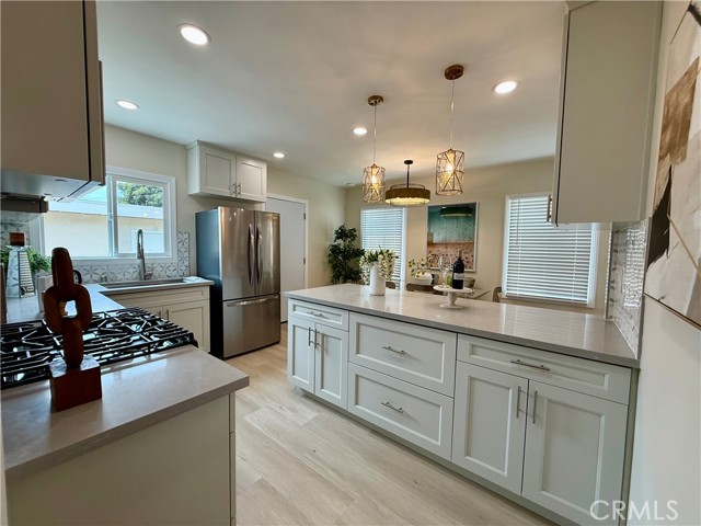 Detail Gallery Image 17 of 40 For 6161 Orange Ave, Long Beach,  CA 90805 - 3 Beds | 1/1 Baths