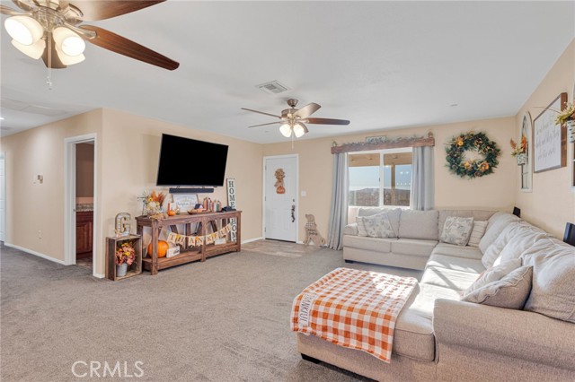 Detail Gallery Image 6 of 46 For 32461 Prairie, Barstow,  CA 92311 - 3 Beds | 2 Baths