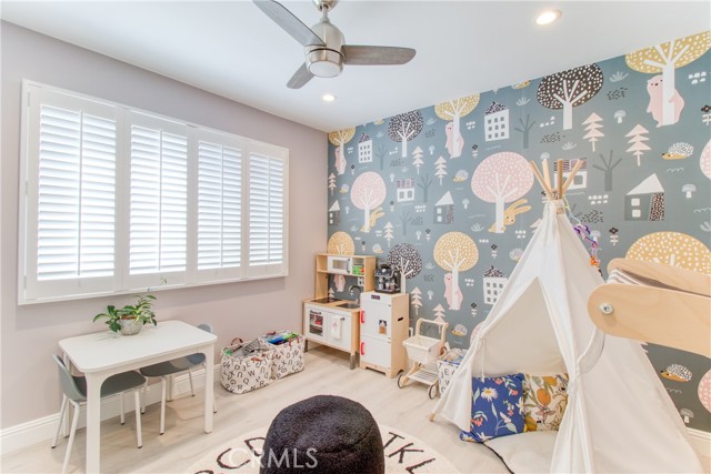 4317 Candleberry, Seal Beach CA: https://media.crmls.org/medias/02512f44-6d48-44bd-a16c-910a97046373.jpg