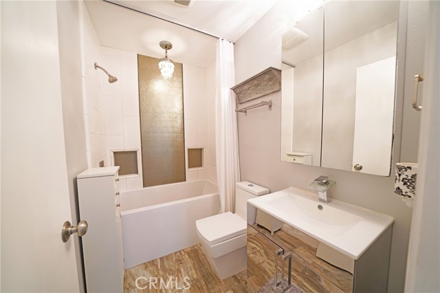 Image 17 of 38 For 27768 Crookshank Drive